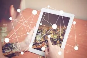 Domina la Comunicación en tu Hogar Inteligente: WiFi, Z-Wave, Zigbee, Bluetooth y LoRa